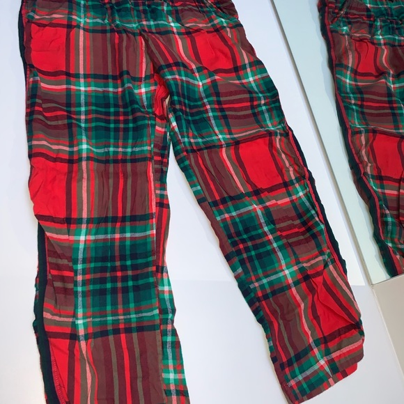 Christmas pajama pants 🎄 - Picture 2 of 3